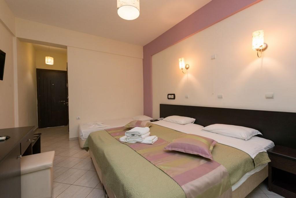 Maranton Beach Hotel Kínira Kültér fotó