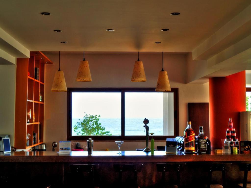 Maranton Beach Hotel Kínira Kültér fotó