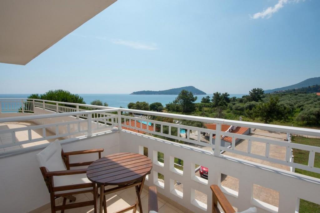 Maranton Beach Hotel Kínira Kültér fotó