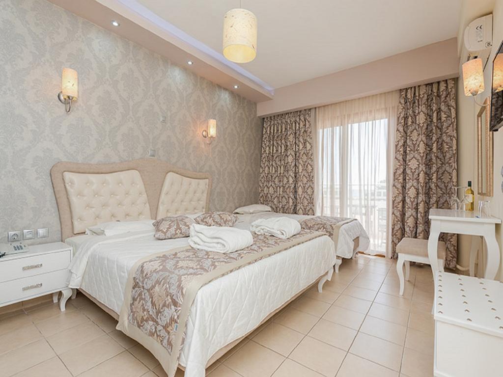 Maranton Beach Hotel Kínira Kültér fotó