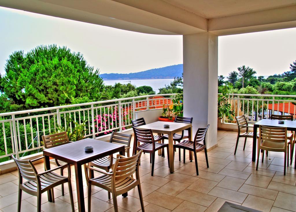 Maranton Beach Hotel Kínira Kültér fotó