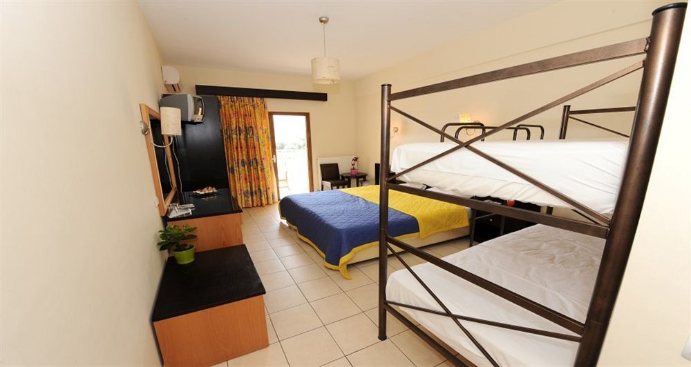 Maranton Beach Hotel Kínira Kültér fotó