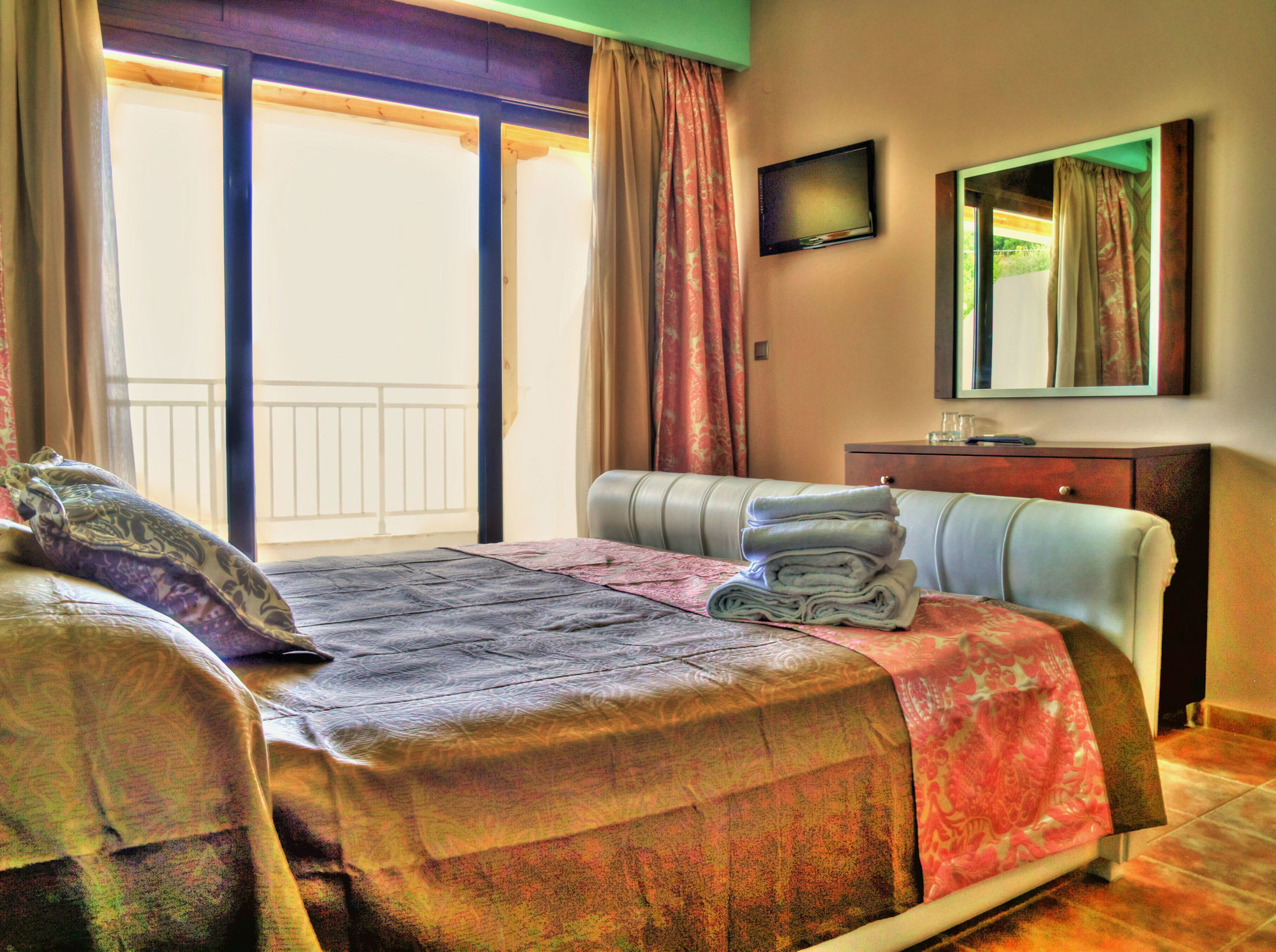 Maranton Beach Hotel Kínira Kültér fotó